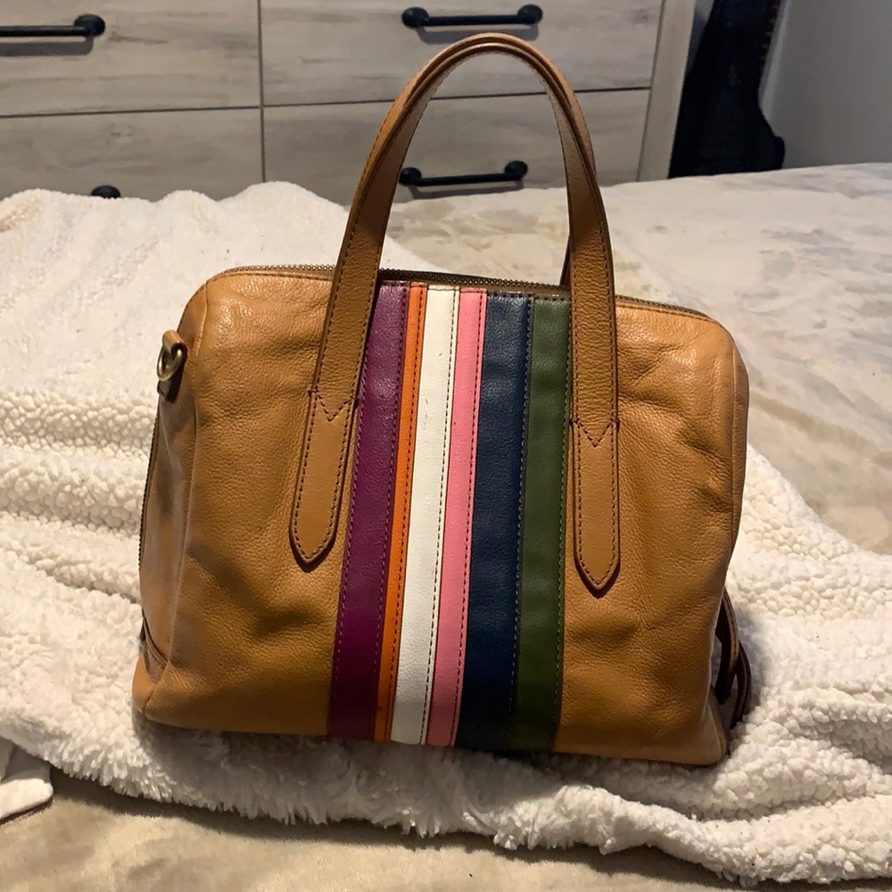 Fossil purse